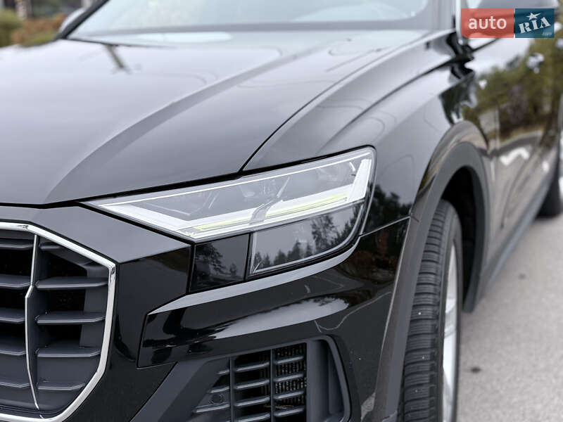Позашляховик / Кросовер Audi Q8 2019 в Києві