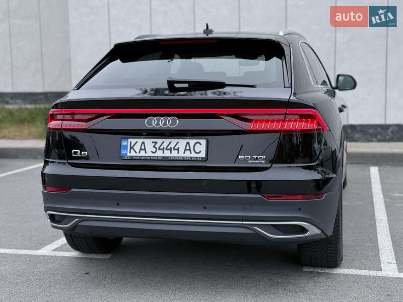 Позашляховик / Кросовер Audi Q8 2019 в Києві