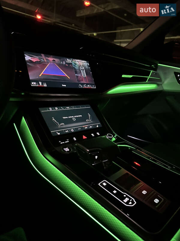 Позашляховик / Кросовер Audi Q8 2025 в Києві