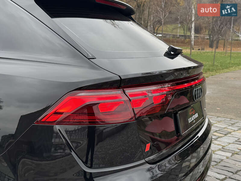 Позашляховик / Кросовер Audi Q8 2025 в Києві