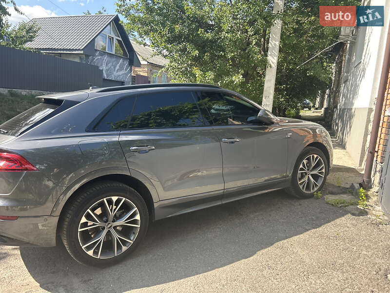 Позашляховик / Кросовер Audi Q8 2022 в Кропивницькому фото 2 Позашляховик / Кросовер Audi Q8 2022 в Кропивницькому