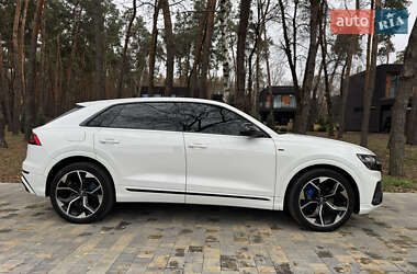 Внедорожник / Кроссовер Audi Q8 2018 в Днепре