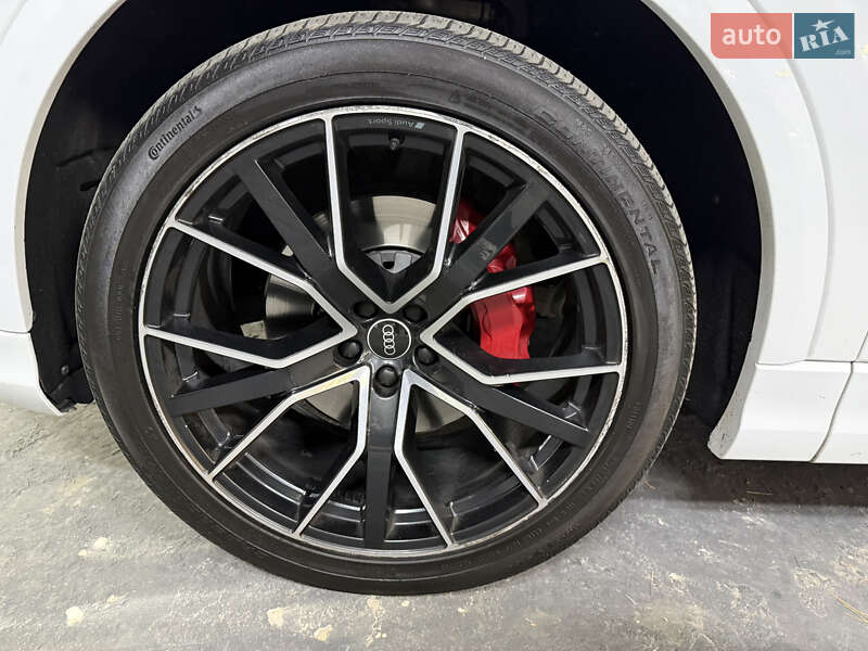 Позашляховик / Кросовер Audi Q8 2020 в Львові фото 9 Позашляховик / Кросовер Audi Q8 2020 в Львові