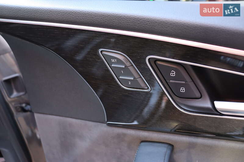 Позашляховик / Кросовер Audi Q8 2018 в Львові фото 53 Позашляховик / Кросовер Audi Q8 2018 в Львові