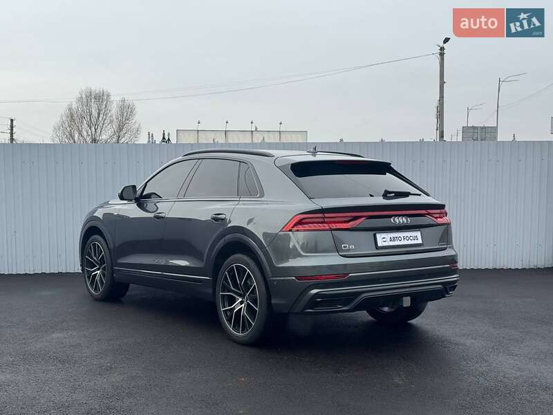 Позашляховик / Кросовер Audi Q8 2020 в Києві фото 8 Позашляховик / Кросовер Audi Q8 2020 в Києві
