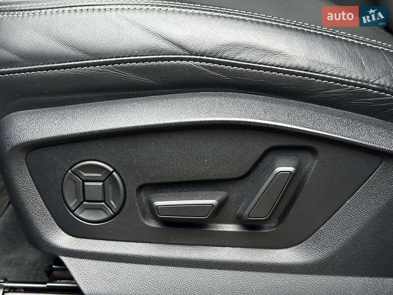 Внедорожник / Кроссовер Audi Q8 2021 в Харькове