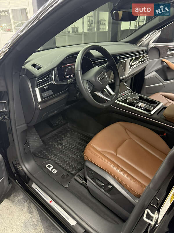 Позашляховик / Кросовер Audi Q8 2023 в Чернігові