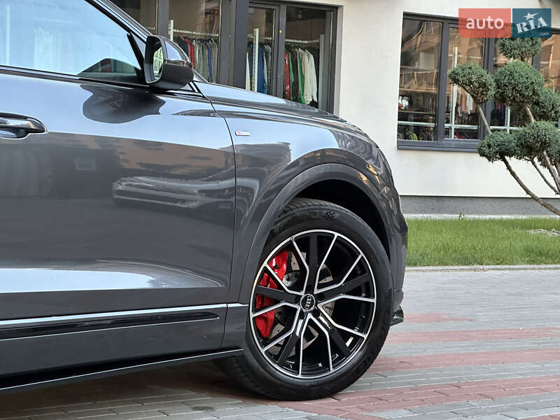 Позашляховик / Кросовер Audi Q8 2018 в Львові фото 32 Позашляховик / Кросовер Audi Q8 2018 в Львові
