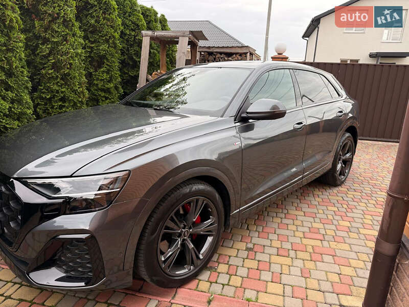 Audi Q8 2024
