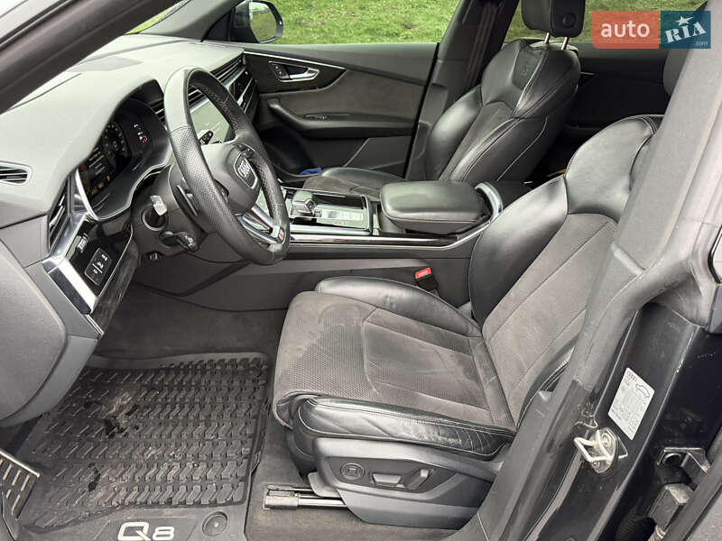 Позашляховик / Кросовер Audi Q8 2021 в Києві