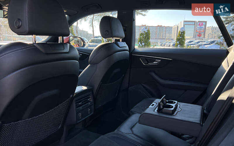 Внедорожник / Кроссовер Audi Q8 2020 в Львове фото 25 Внедорожник / Кроссовер Audi Q8 2020 в Львове
