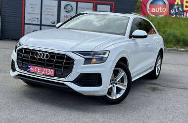 Позашляховик / Кросовер Audi Q8 2018 в Авангарді Позашляховик / Кросовер Audi Q8 2018 в Авангарді