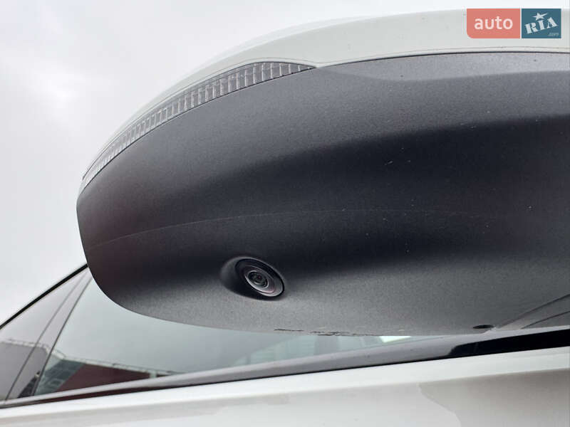 Внедорожник / Кроссовер Audi Q8 2018 в Киеве