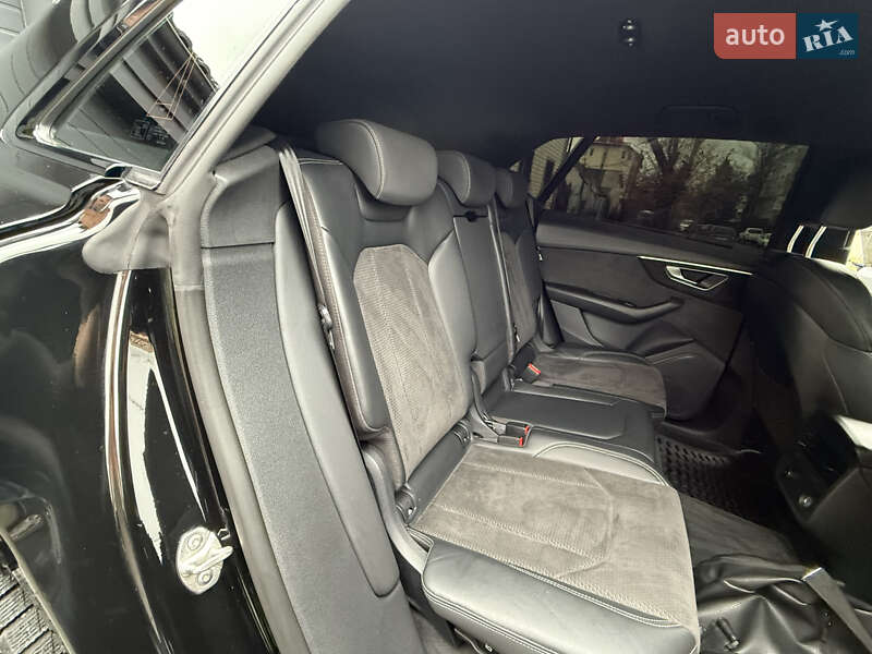 Позашляховик / Кросовер Audi Q8 2021 в Миколаєві фото 53 Позашляховик / Кросовер Audi Q8 2021 в Миколаєві