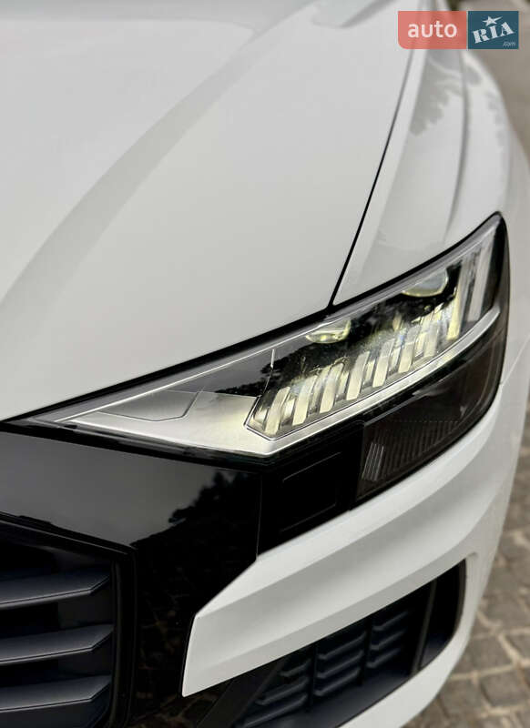 Позашляховик / Кросовер Audi Q8 2023 в Дніпрі