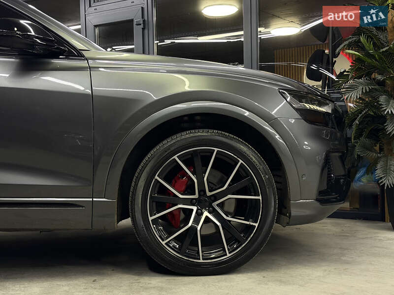 Позашляховик / Кросовер Audi Q8 2019 в Одесі