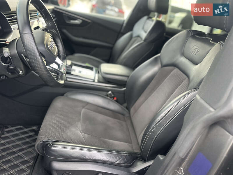 Внедорожник / Кроссовер Audi Q8 2019 в Полтаве фото 8 Внедорожник / Кроссовер Audi Q8 2019 в Полтаве