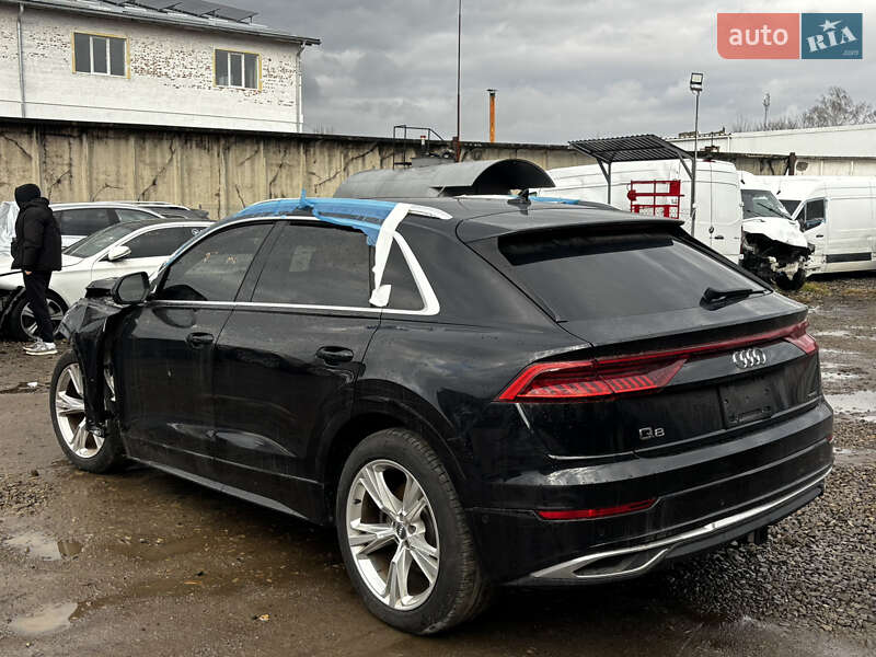 Внедорожник / Кроссовер Audi Q8 2019 в Стрые