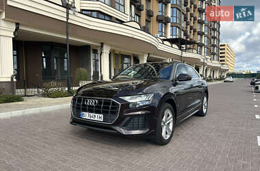 Позашляховик / Кросовер Audi Q8 2021 в Києві