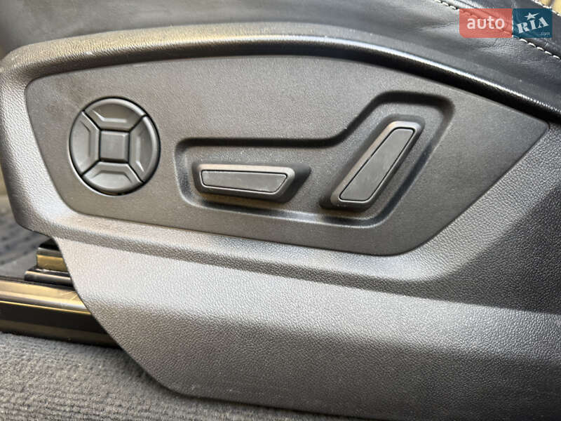 Внедорожник / Кроссовер Audi Q8 2021 в Львове фото 63 Внедорожник / Кроссовер Audi Q8 2021 в Львове
