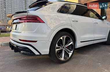 Внедорожник / Кроссовер Audi Q8 2021 в Львове
