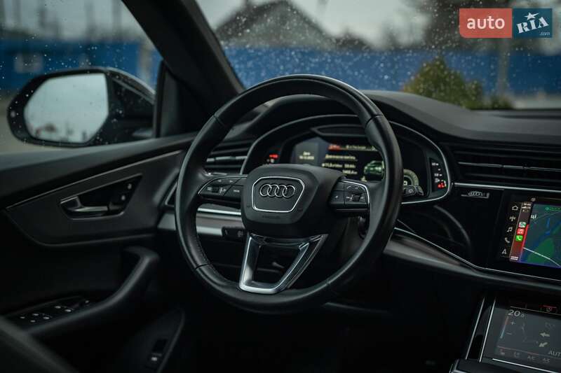 Позашляховик / Кросовер Audi Q8 2021 в Чернівцях фото 30 Позашляховик / Кросовер Audi Q8 2021 в Чернівцях