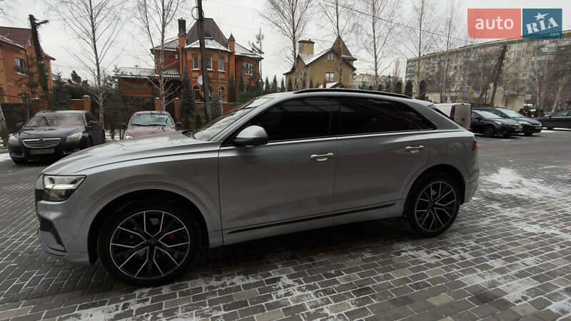 Внедорожник / Кроссовер Audi Q8 2020 в Полтаве