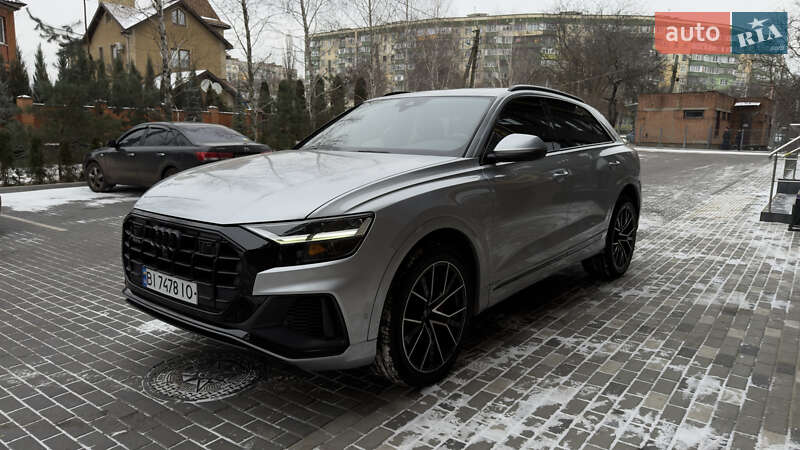 Внедорожник / Кроссовер Audi Q8 2020 в Полтаве