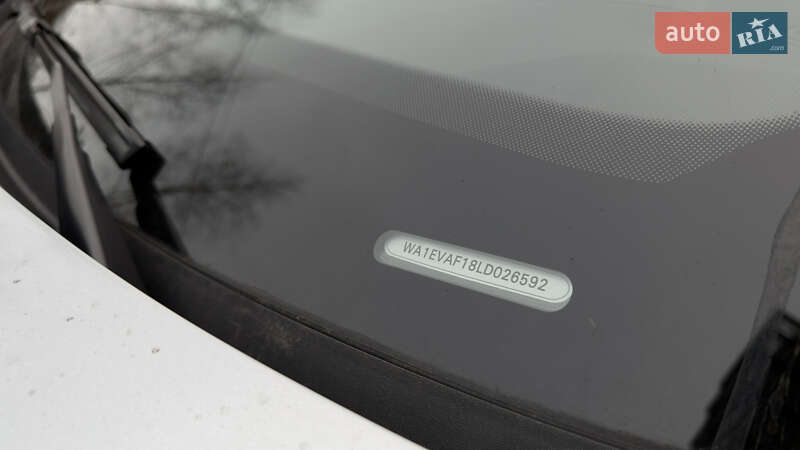 Внедорожник / Кроссовер Audi Q8 2020 в Полтаве