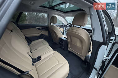 Внедорожник / Кроссовер Audi Q8 2021 в Киеве