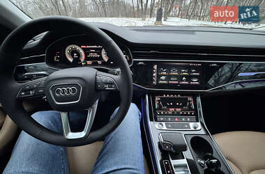 Внедорожник / Кроссовер Audi Q8 2021 в Киеве