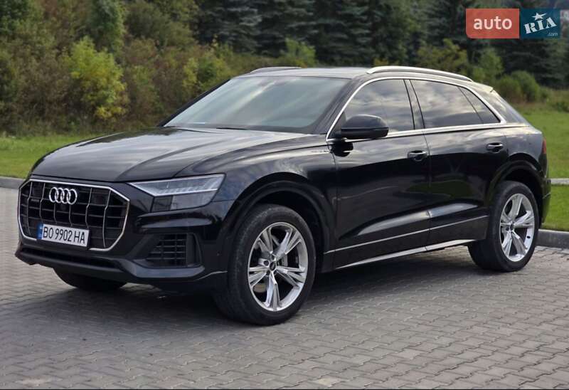 Позашляховик / Кросовер Audi Q8 2021 в Підволочиську
