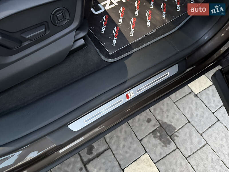 Позашляховик / Кросовер Audi Q8 2019 в Ужгороді фото 45 Позашляховик / Кросовер Audi Q8 2019 в Ужгороді