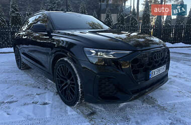 Внедорожник / Кроссовер Audi Q8 2023 в Киеве