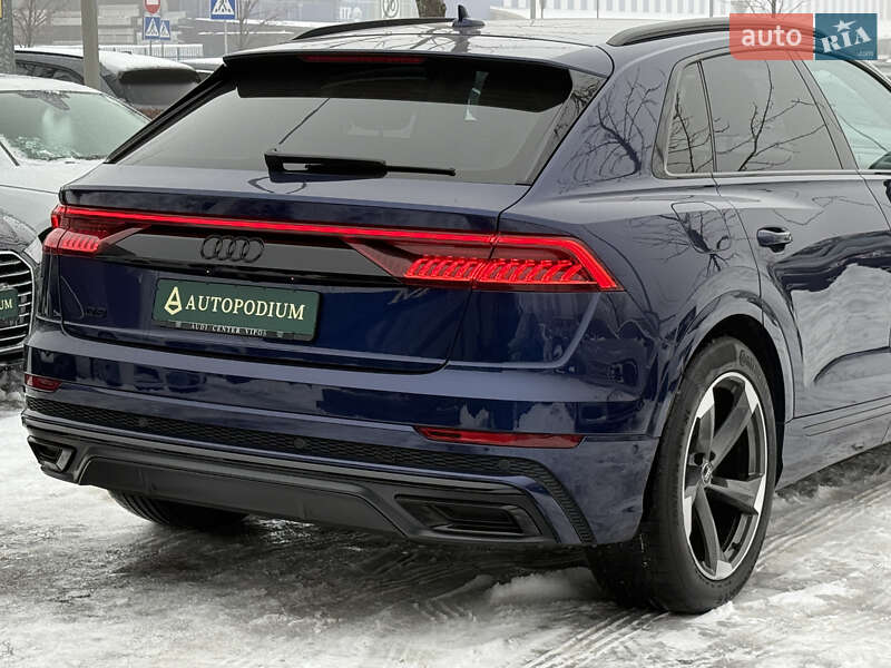 Позашляховик / Кросовер Audi Q8 2019 в Києві фото 13 Позашляховик / Кросовер Audi Q8 2019 в Києві