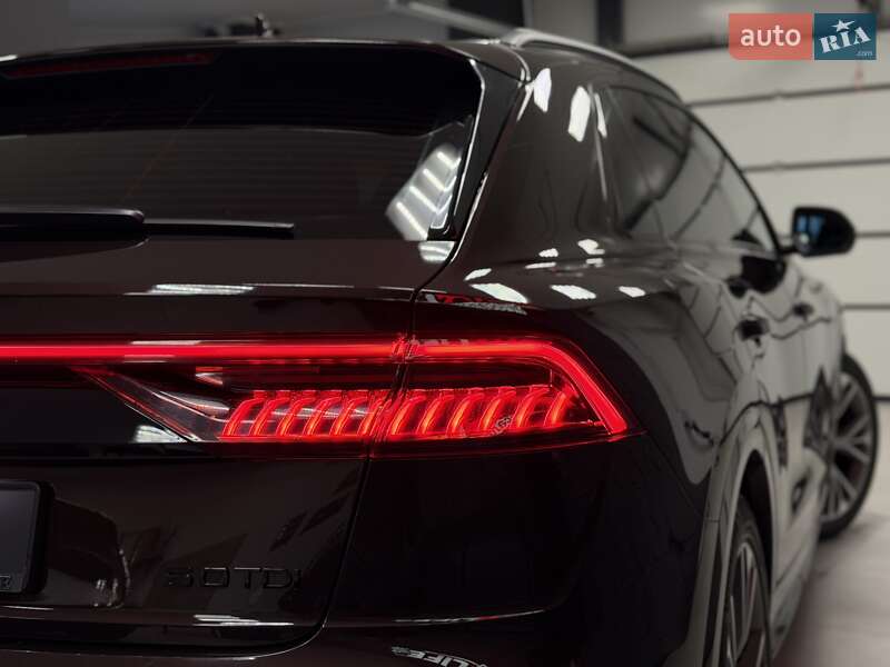 Внедорожник / Кроссовер Audi Q8 2019 в Тернополе