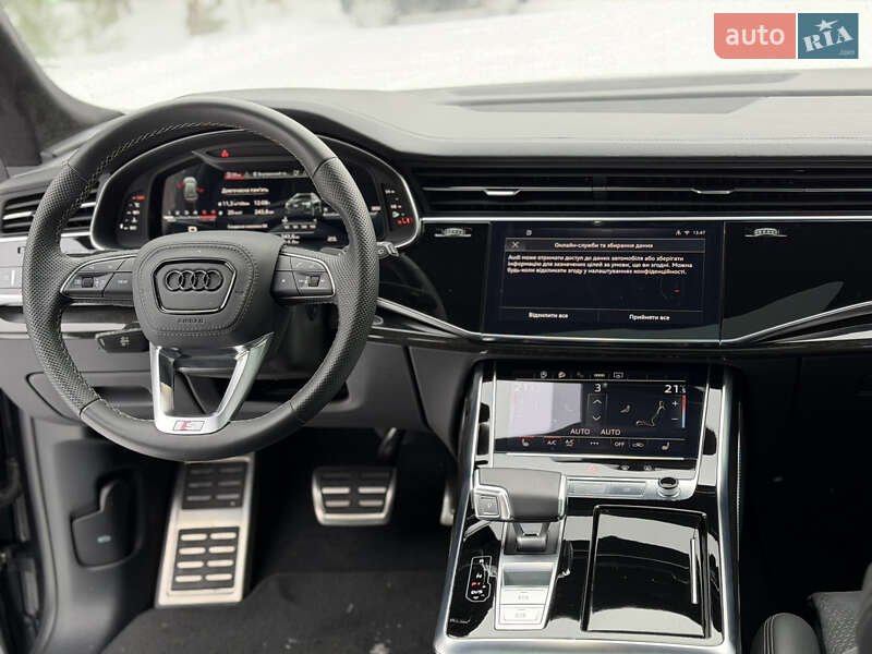 Внедорожник / Кроссовер Audi Q8 2024 в Киеве