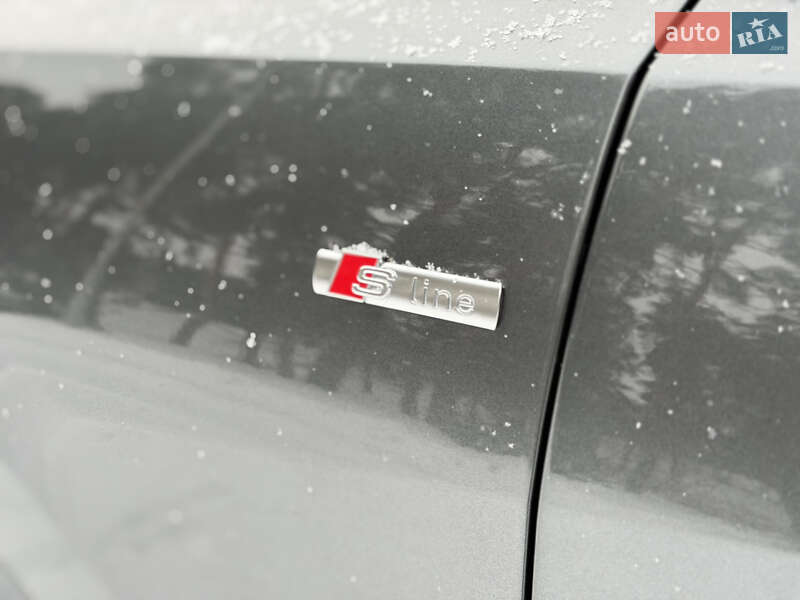 Внедорожник / Кроссовер Audi Q8 2024 в Киеве