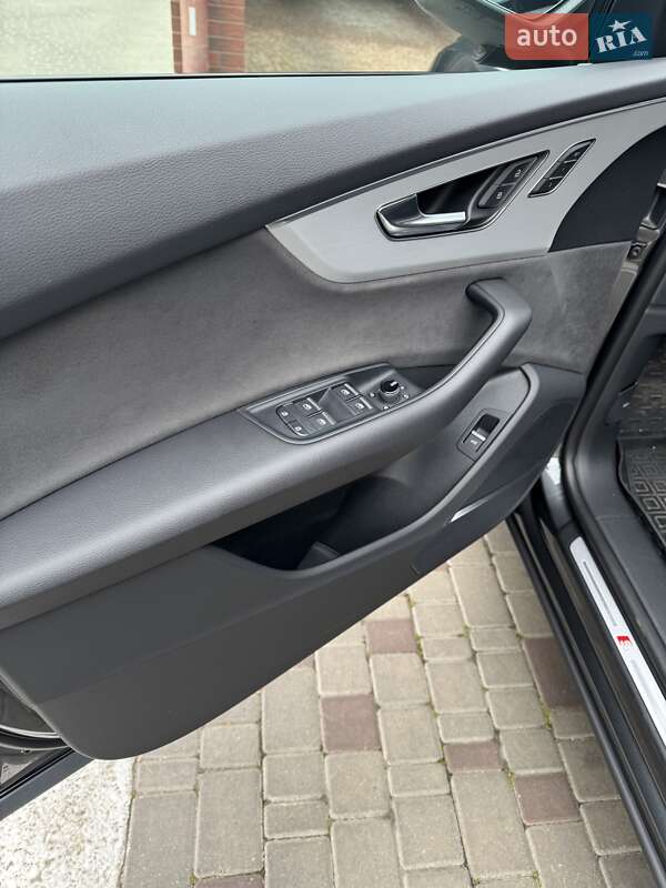 Внедорожник / Кроссовер Audi Q8 2023 в Одессе