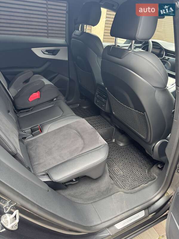 Внедорожник / Кроссовер Audi Q8 2023 в Одессе