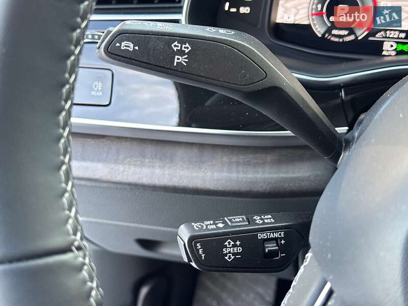 Внедорожник / Кроссовер Audi Q8 2025 в Киеве