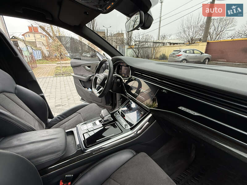 Внедорожник / Кроссовер Audi Q8 2021 в Киеве фото 9 Внедорожник / Кроссовер Audi Q8 2021 в Киеве