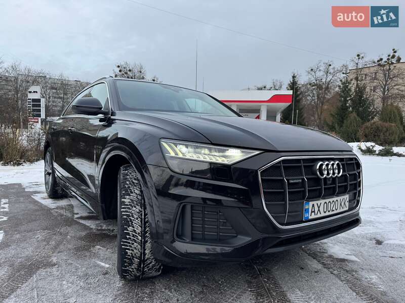 Внедорожник / Кроссовер Audi Q8 2020 в Харькове