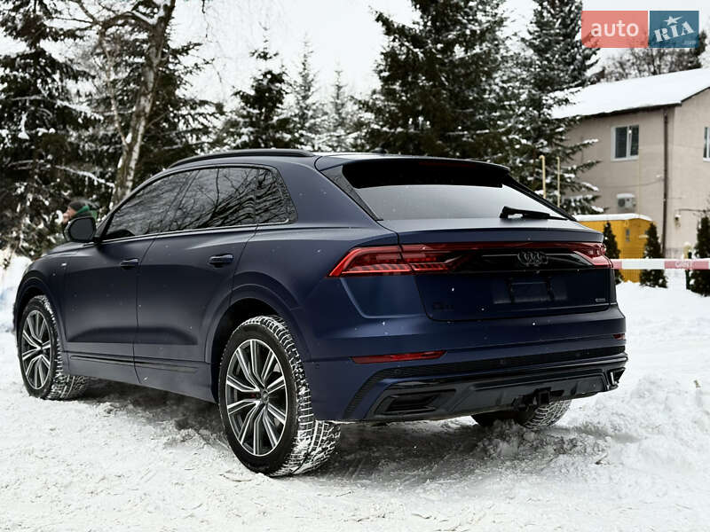 Позашляховик / Кросовер Audi Q8 2018 в Львові