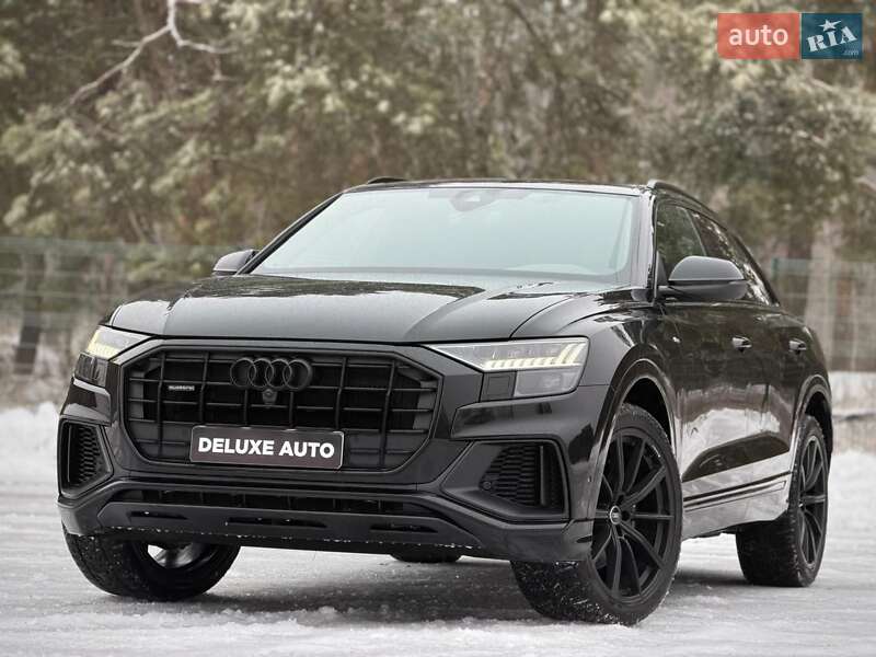 Внедорожник / Кроссовер Audi Q8 2023 в Киеве
