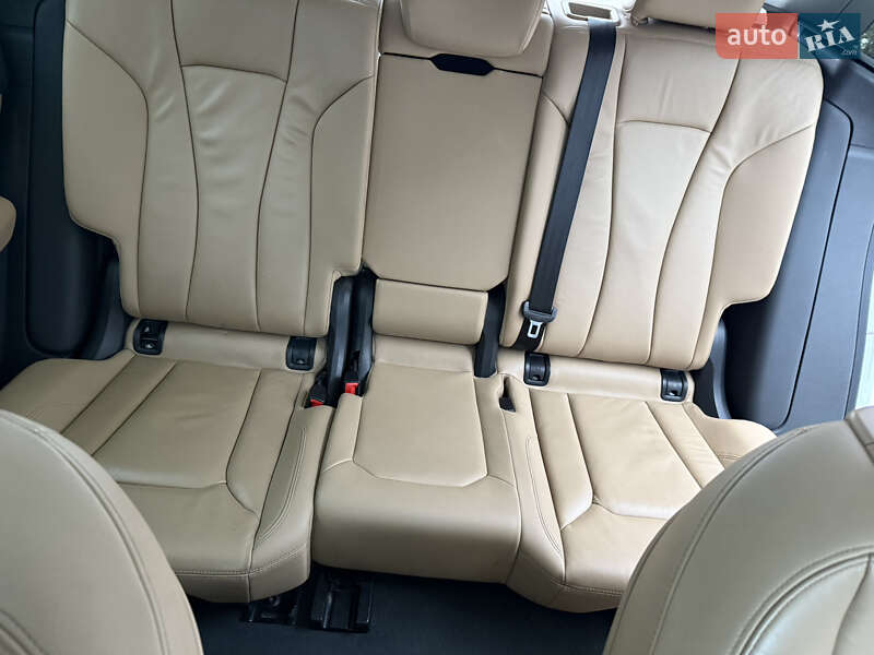 Внедорожник / Кроссовер Audi Q8 2018 в Киеве