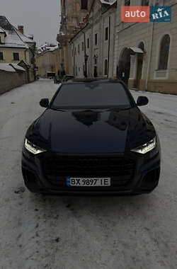 Внедорожник / Кроссовер Audi Q8 2018 в Каменец-Подольском