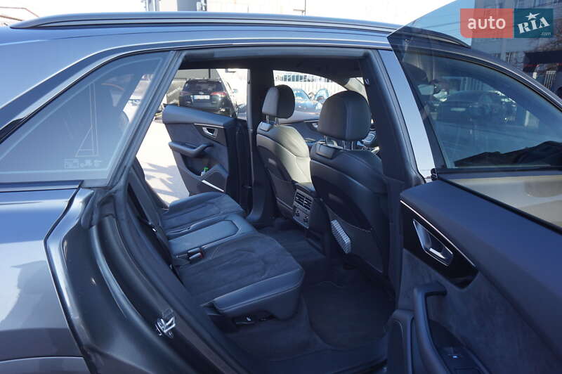 Внедорожник / Кроссовер Audi Q8 2023 в Одессе