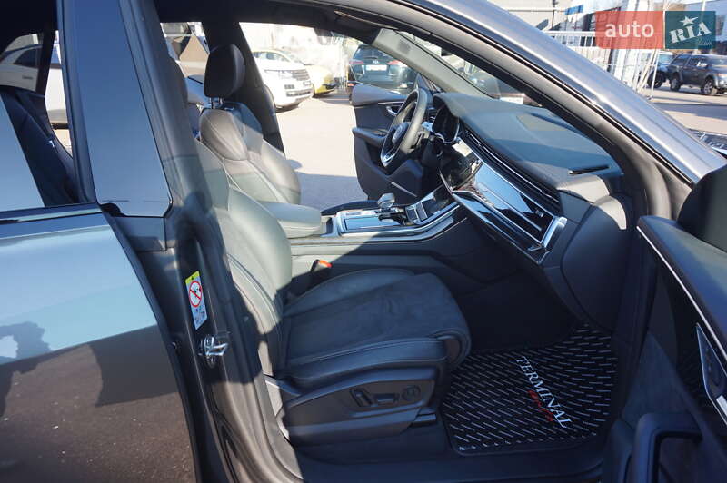 Внедорожник / Кроссовер Audi Q8 2023 в Одессе