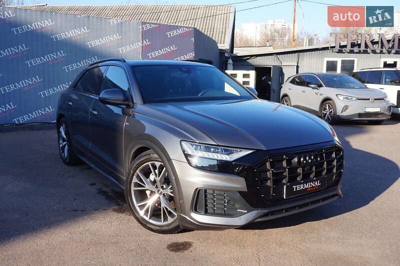 Внедорожник / Кроссовер Audi Q8 2023 в Одессе